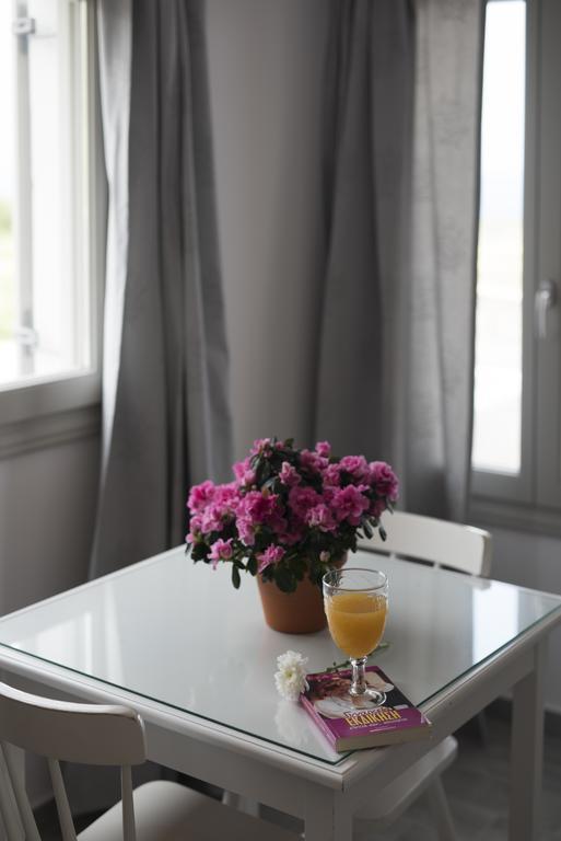 Rose Suites Vourvoúlos Extérieur photo